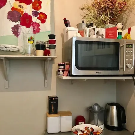 Hostnfly - Charming Apt In Batignolles District *